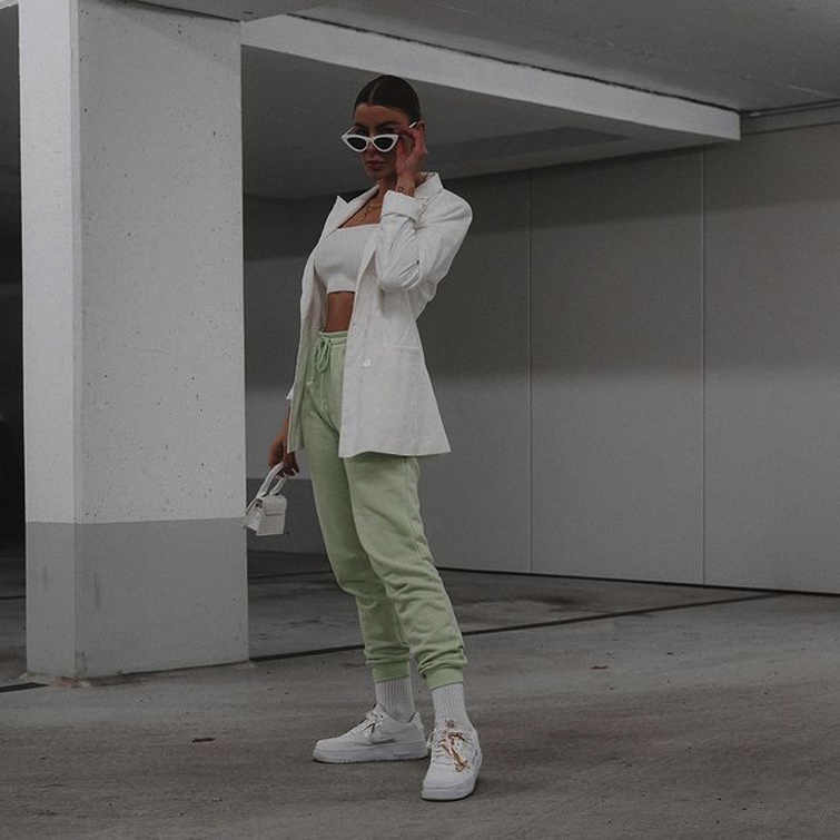 weiße sneaker outfit